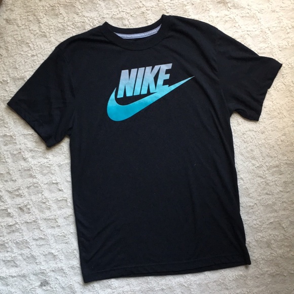 Nike Other - Men’s Nike T-shirt